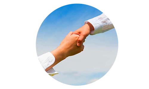 つなぎあう手と手